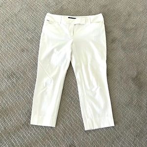 White House Black Market white crop legging